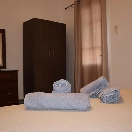 σπίτι με θέα στα μετέωρα كالامباكا